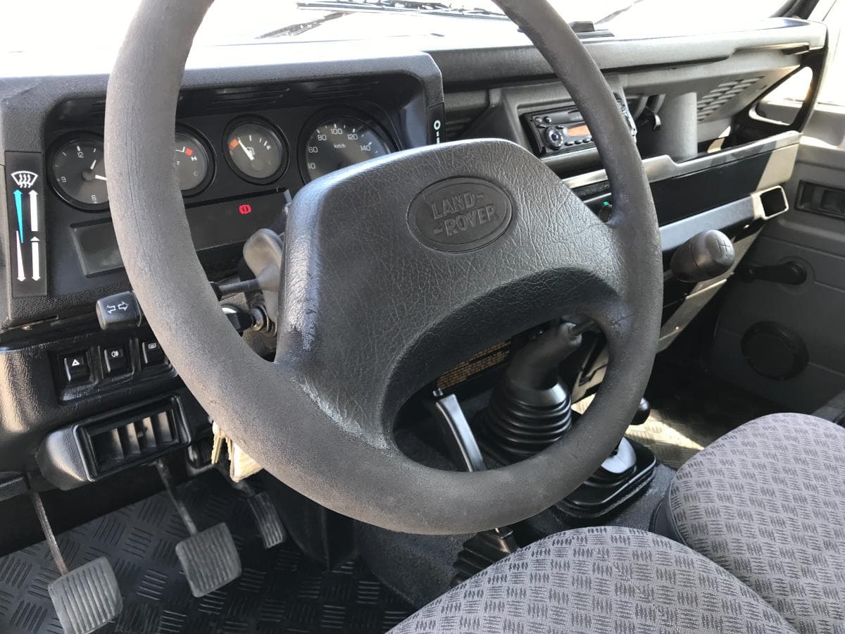 Land Rover Defender TD5 90HT · Ano 2001 — imagen 21