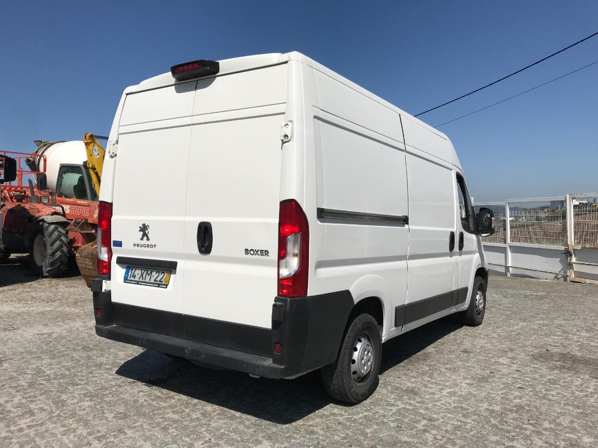 Peugeot Boxer 2.0 Blue HDI · Ano 2019 — imagem 6