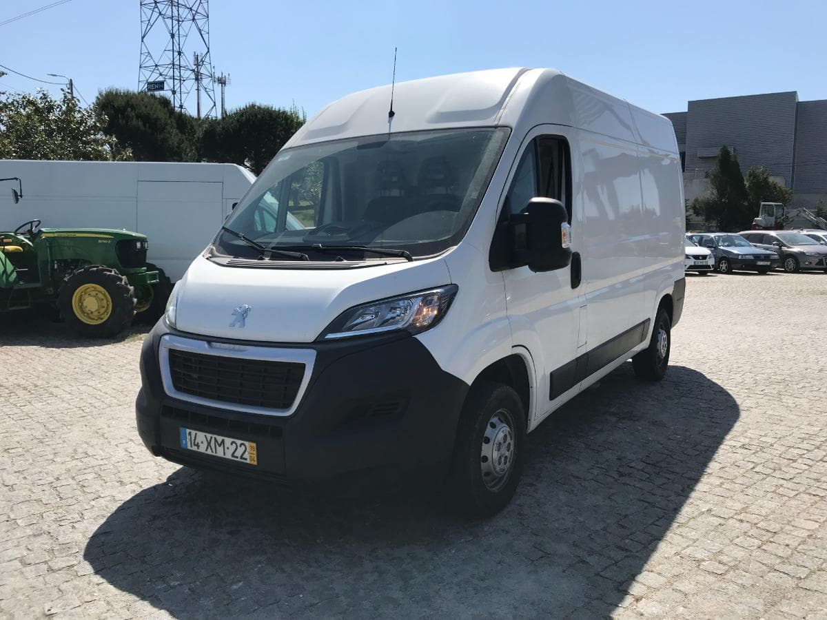Peugeot Boxer 2.0 Blue HDI · Ano 2019 — imagem 5