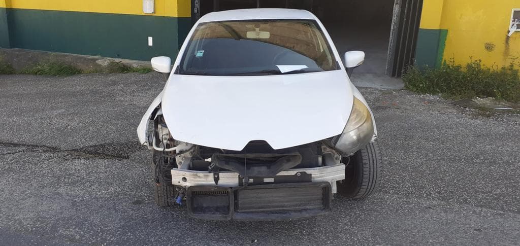 Renault Clio 1.5DCI · Ano 2014 — imagen 2