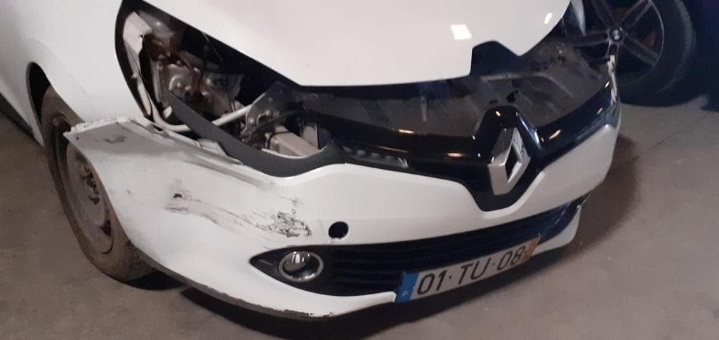 Renault Clio 1.5DCI · Ano 2014 — imagen 12
