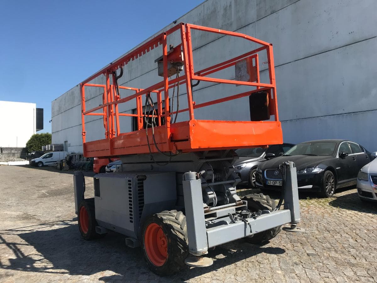 Plataforma Elevatória Skyjack SJ632 · Ano 2007 — imagem 2