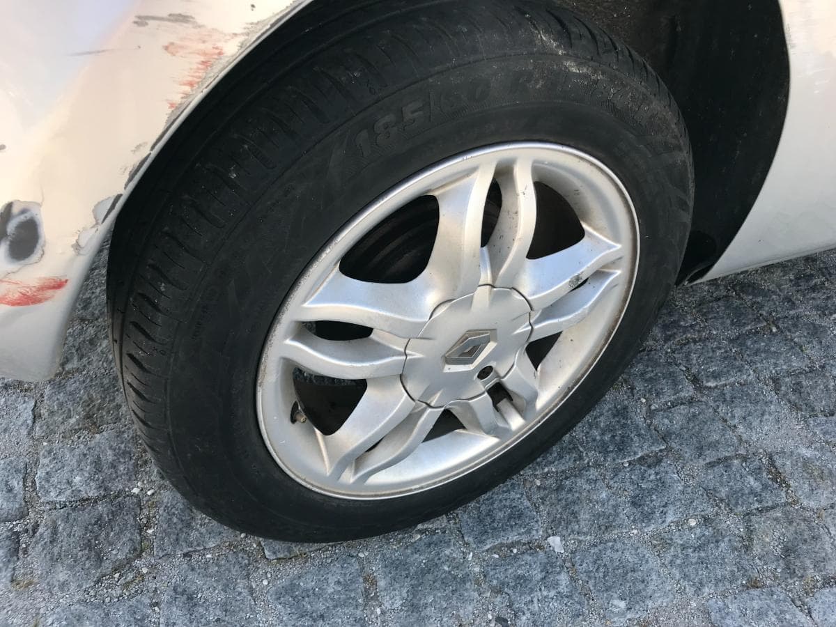 Renault Clio 1.5DCI · Ano 2007 — imagem 15