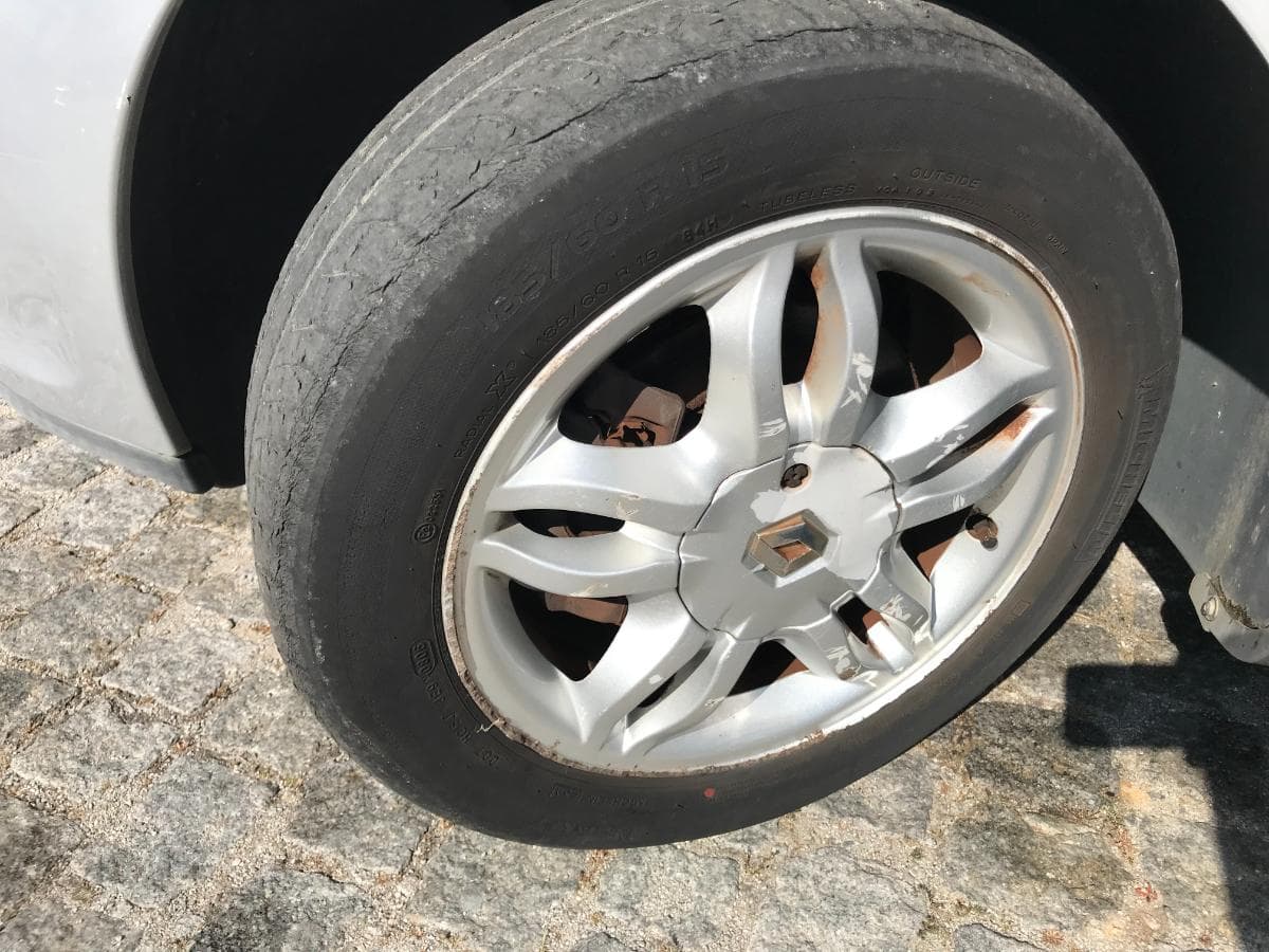 Renault Clio 1.5DCI · Ano 2007 — imagem 16
