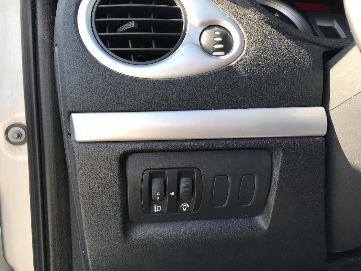 Renault Clio 1.5DCI · Ano 2007 — imagem 28