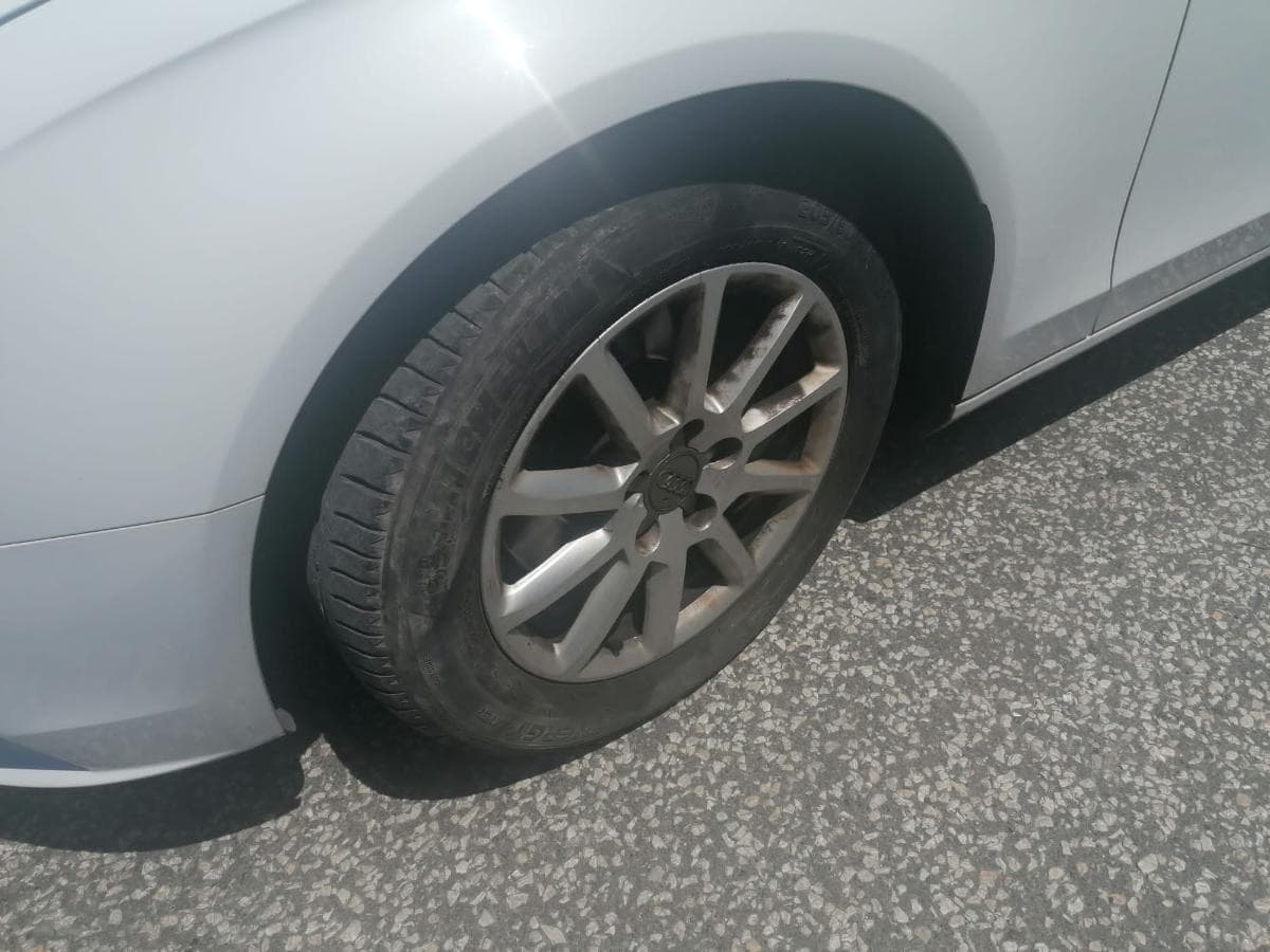 Audi A4 2.0 TDI · Ano 2014 — imagen 17