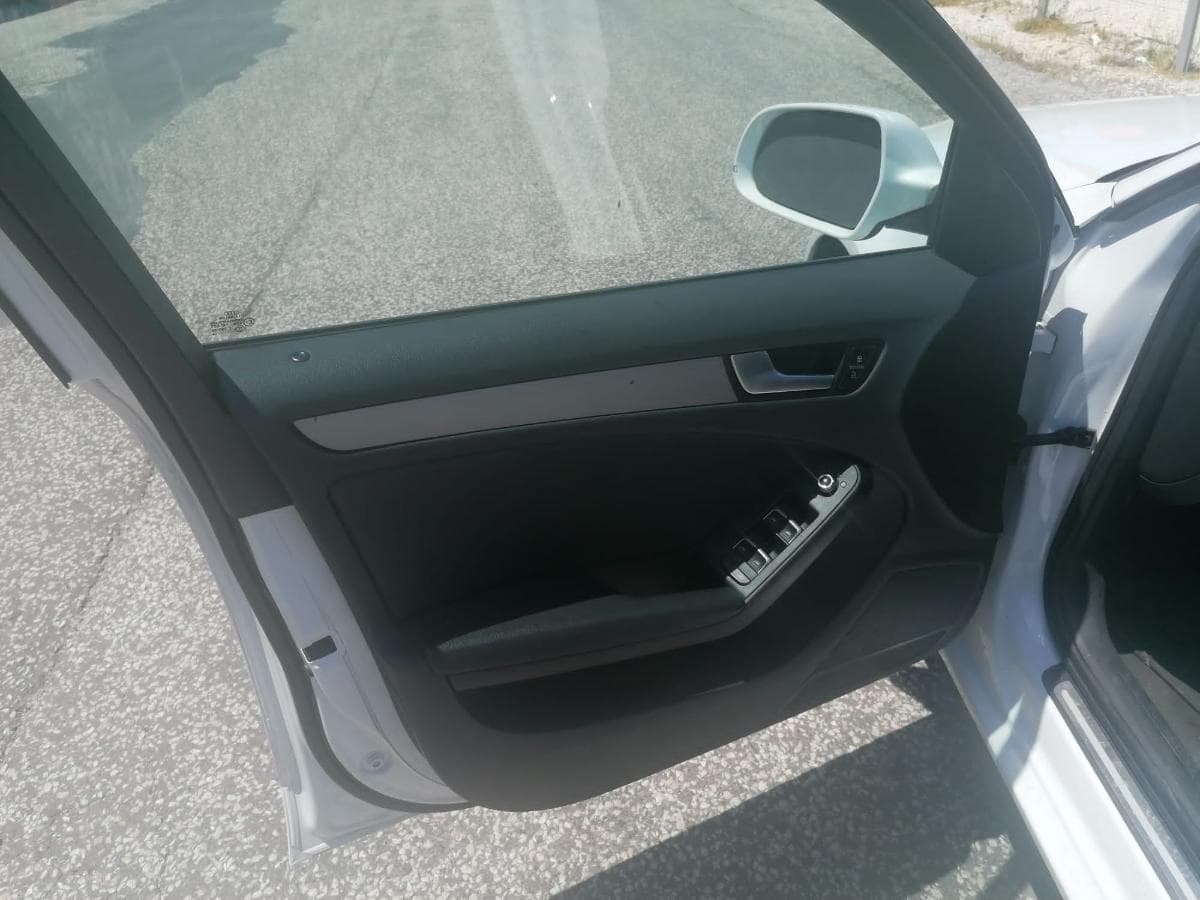 Audi A4 2.0 TDI · Ano 2014 — imagen 21