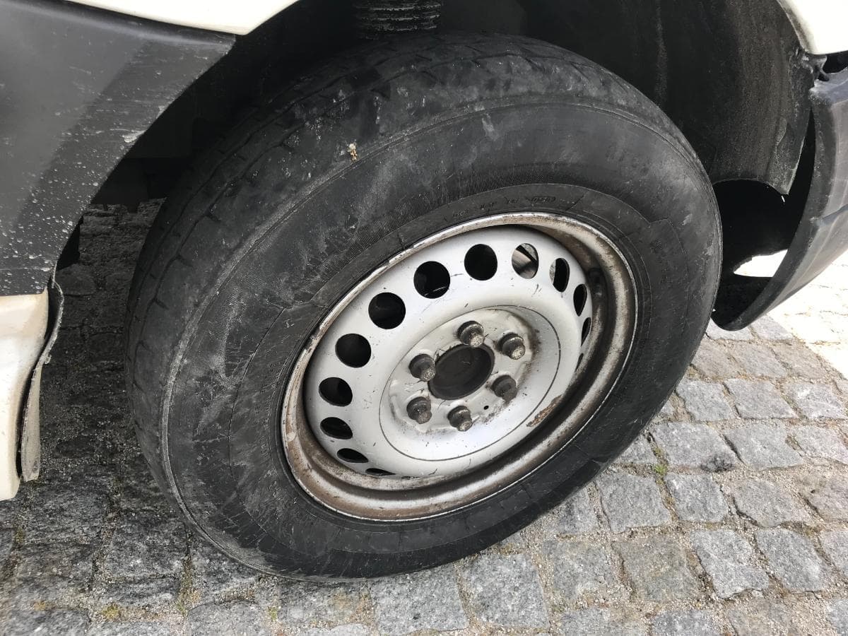 Mercedes-Benz 211 CDI · Ano 2008 — imagem 17