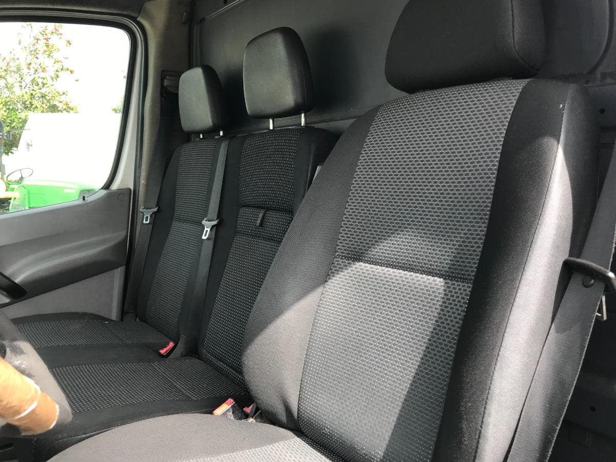 Mercedes-Benz 211 CDI · Ano 2008 — imagem 29