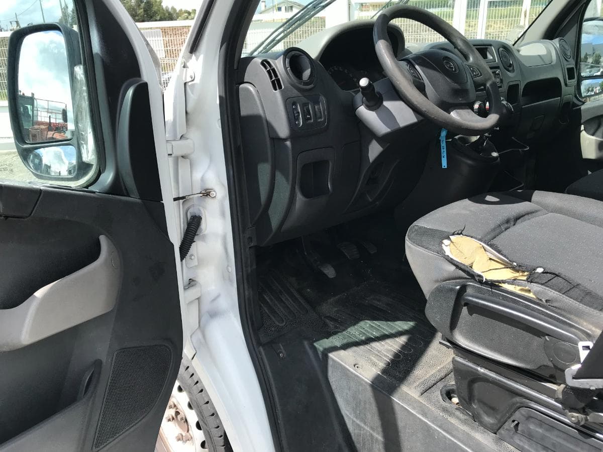Opel Movano 2.3 CDTI · Ano 2014 — imagem 24