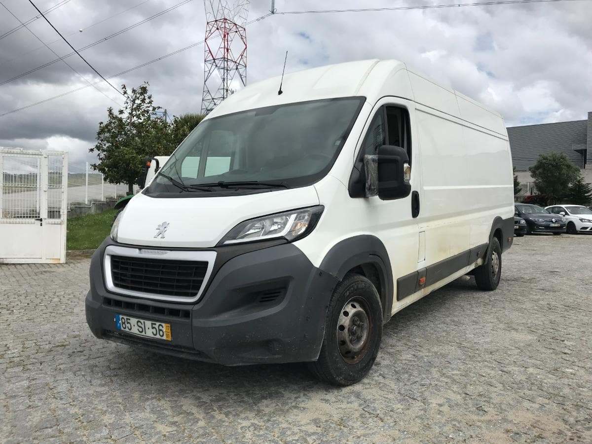 Peugeot Boxer 2.0 Blue HDI · Ano 2017 — imagen 6