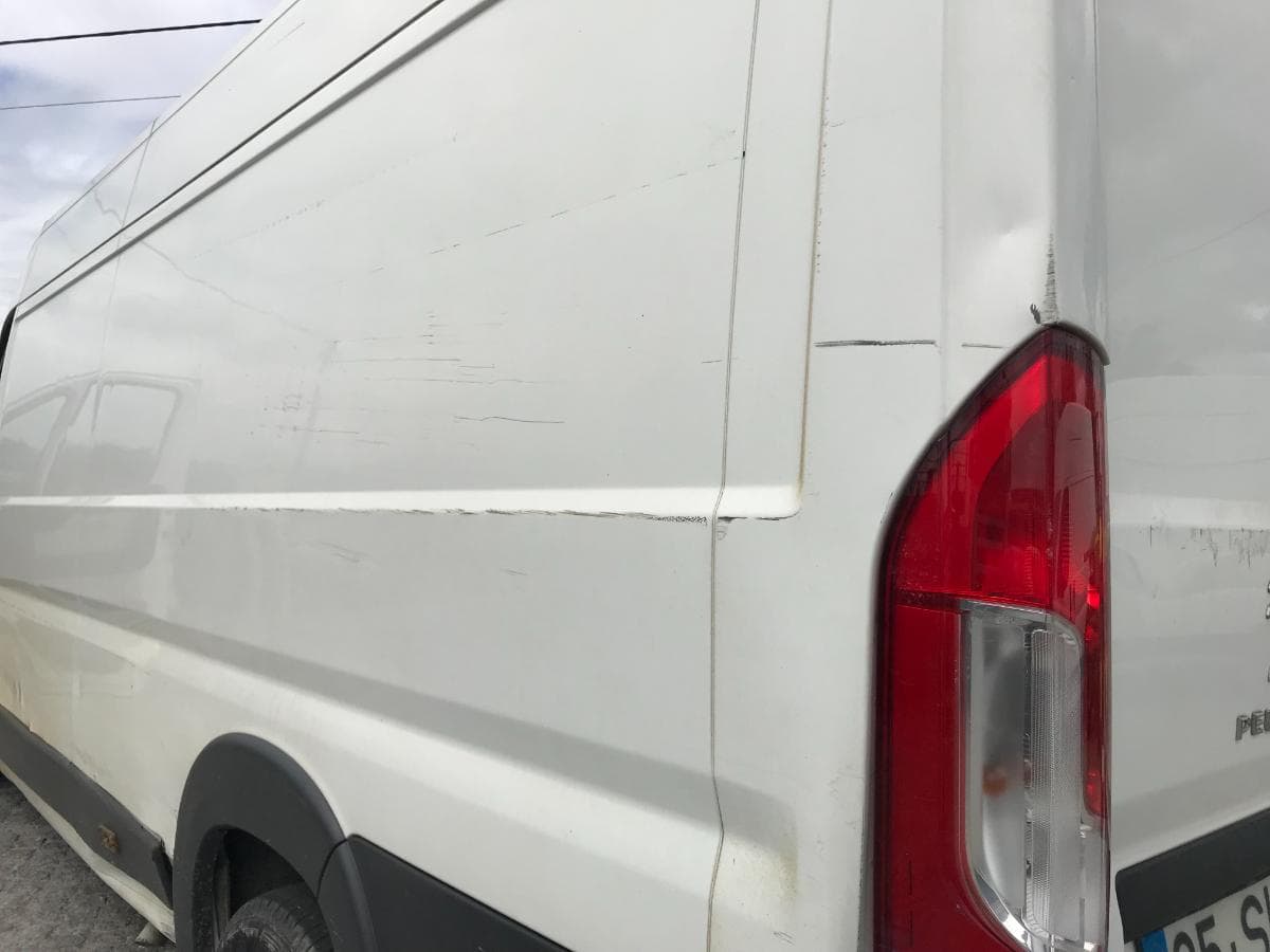 Peugeot Boxer 2.0 Blue HDI · Ano 2017 — imagen 12