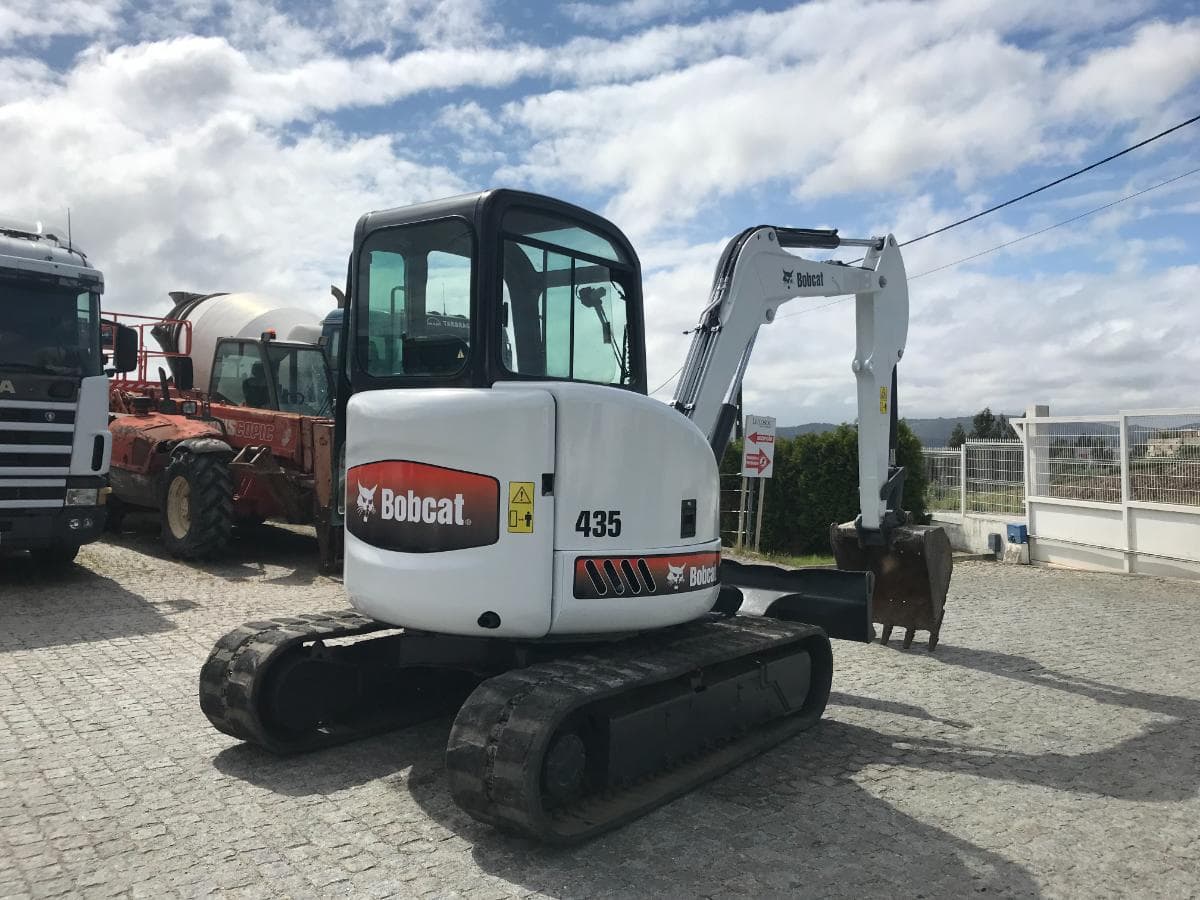 Mini Giratória Bobcat 435 AG · Ano 2006 — imagem 3