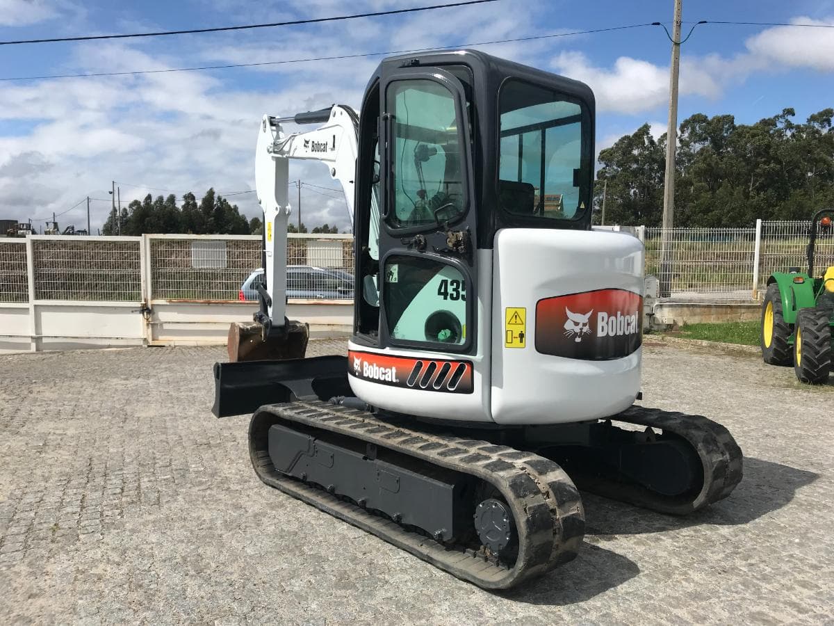 Mini Giratória Bobcat 435 AG · Ano 2006 — imagem 5