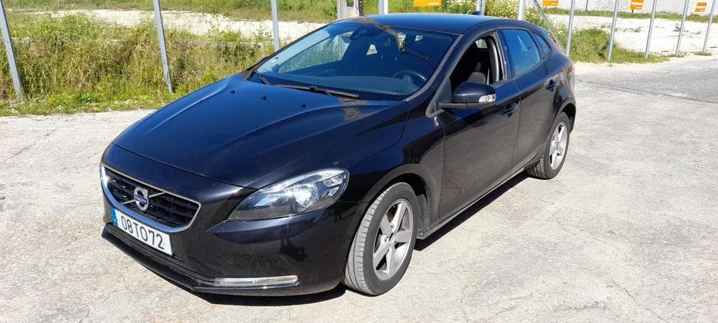 Volvo V40 D2 · Ano 2012 — imagem 1