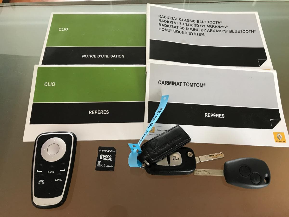 Renault Clio 1.5 DCI · Ano 2011 — imagem 35