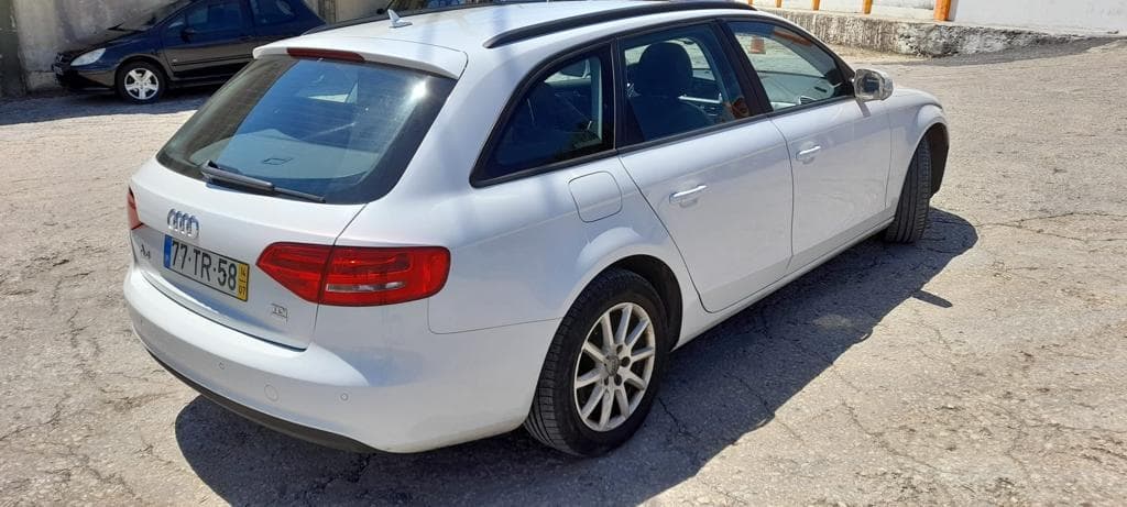 Audi A4 2.0 TDI · Ano 2014 — imagen 6
