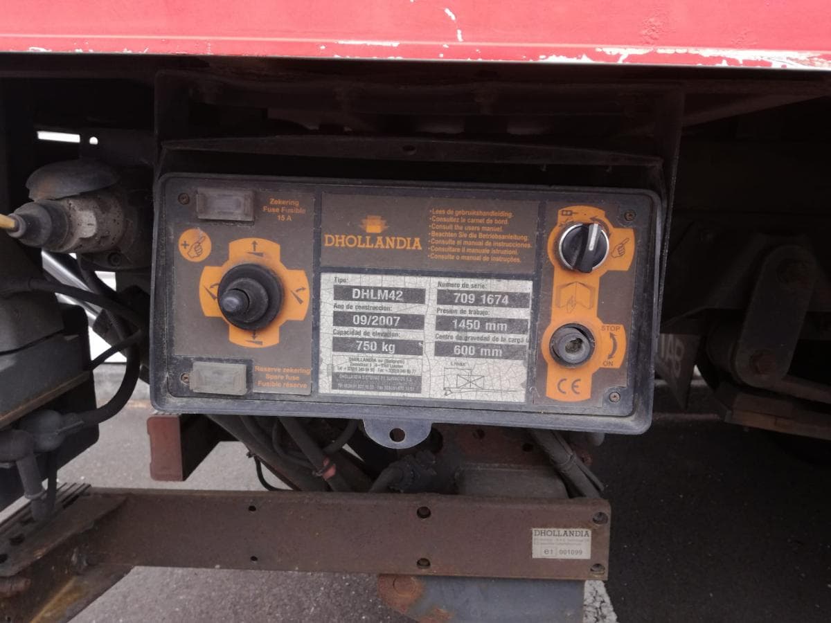 Iveco ML 75SE16 com Plataforma Elevatória · Ano 2008 — imagen 11