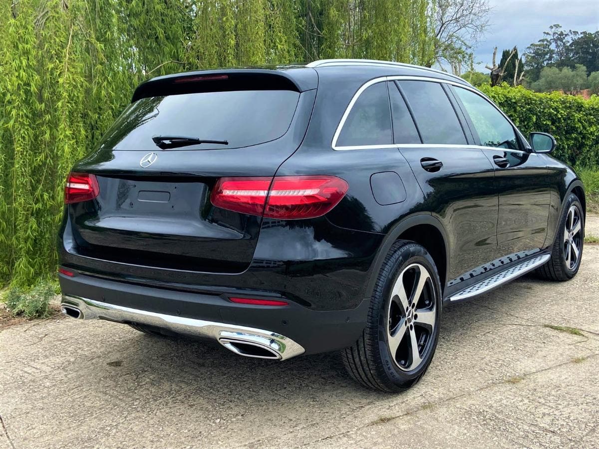 Mercedes-Benz GLC 250 V-4 Matic · Full Extras — imagen 3