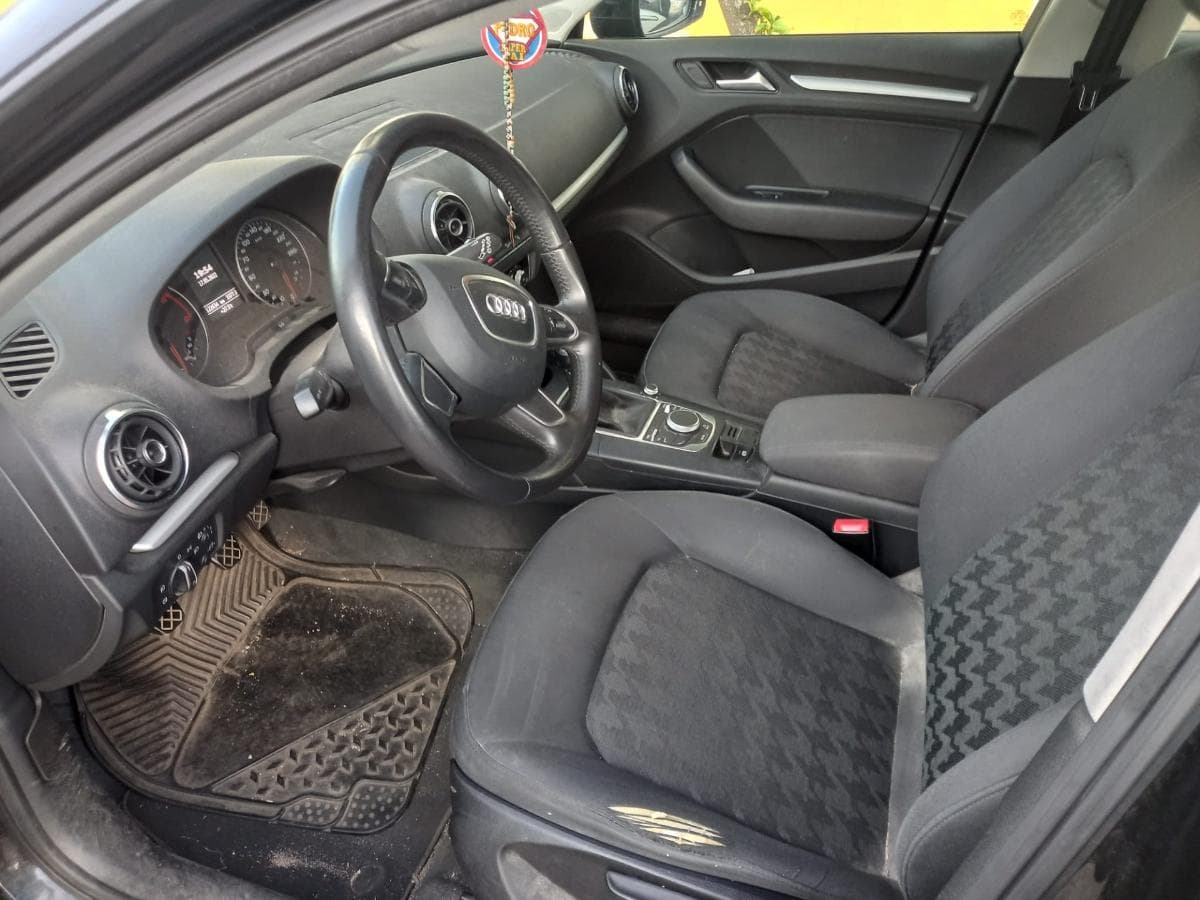 Metade indivisa · Audi A3 TDI — imagem 4