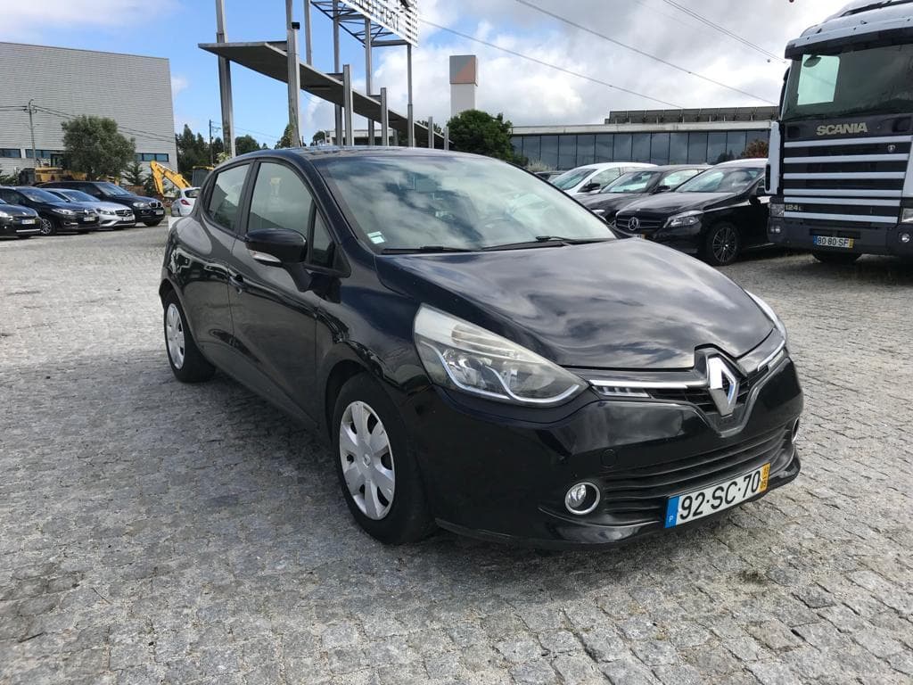 Renault Clio 1.5DCI · Ano 2013 — imagem 1
