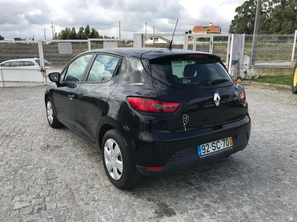 Renault Clio 1.5DCI · Ano 2013 — imagem 6
