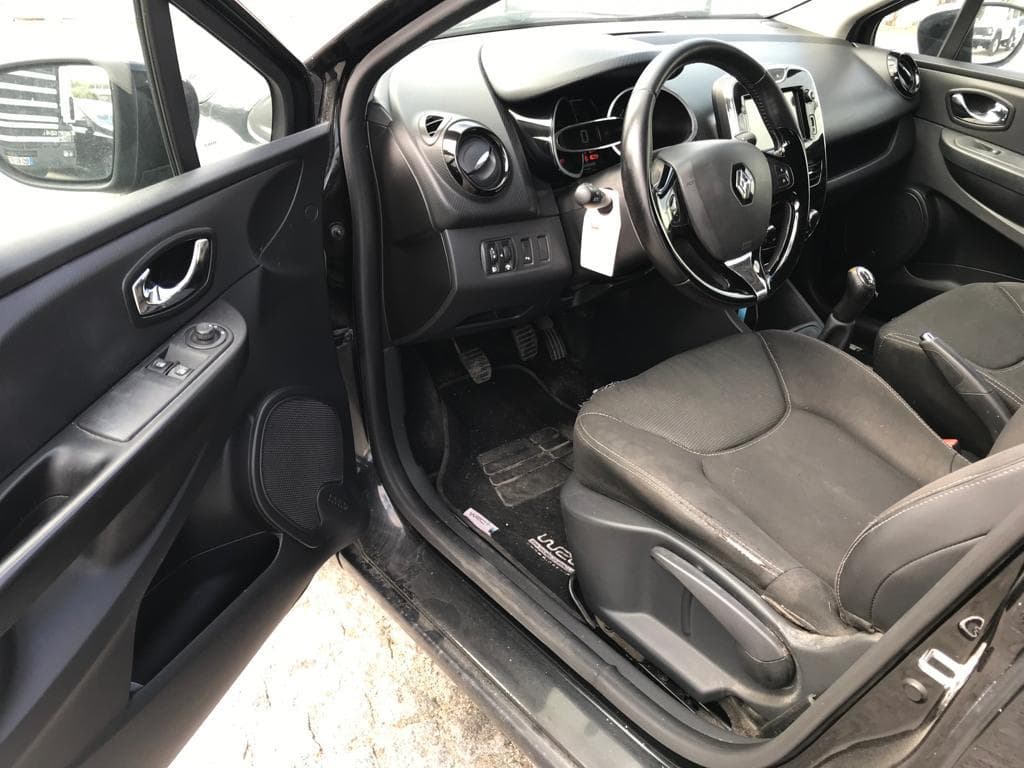 Renault Clio 1.5DCI · Ano 2013 — imagem 17