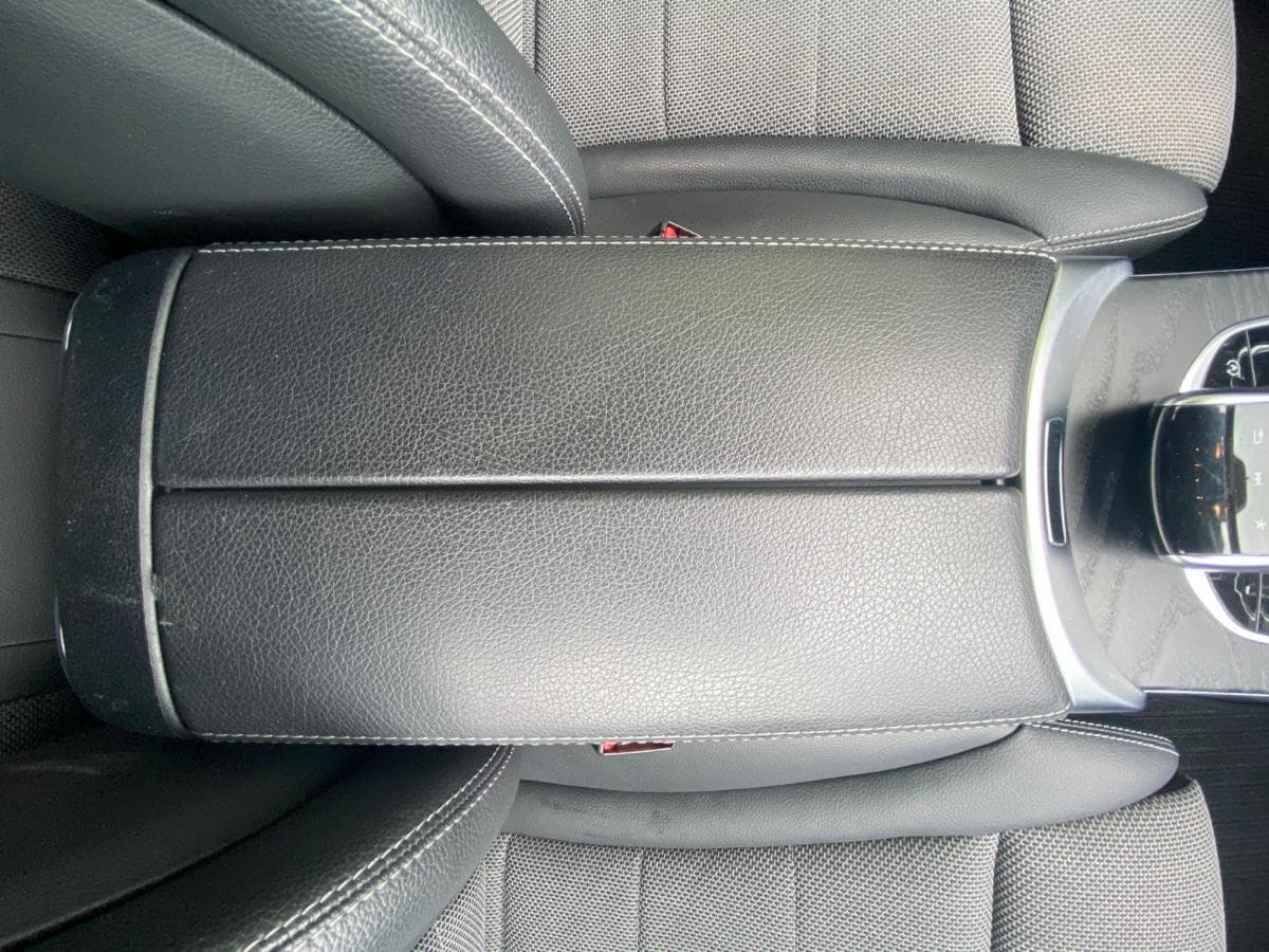Mercedes-Benz C220 D — imagem 8