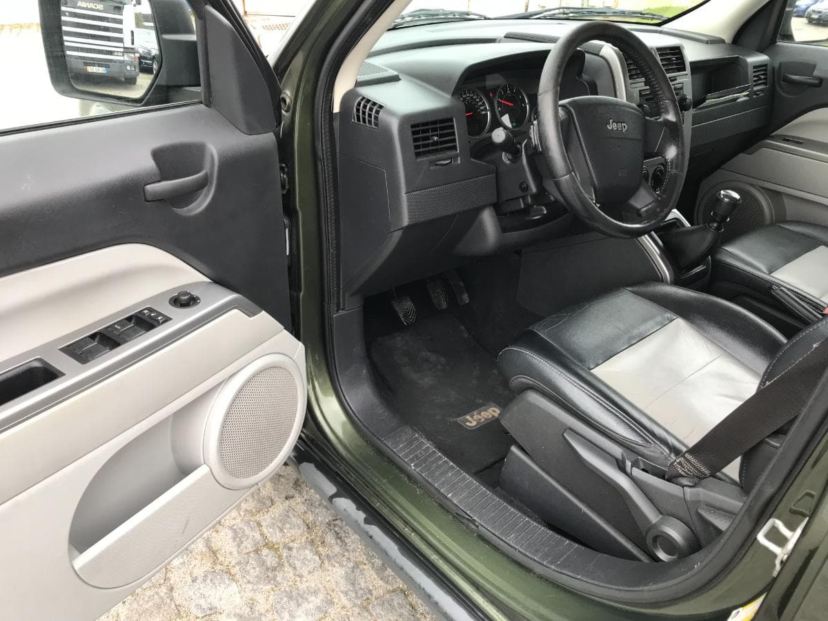 Jeep Patriot 2.0 CRD · Ano 2007    46-DN-94 — imagen 18