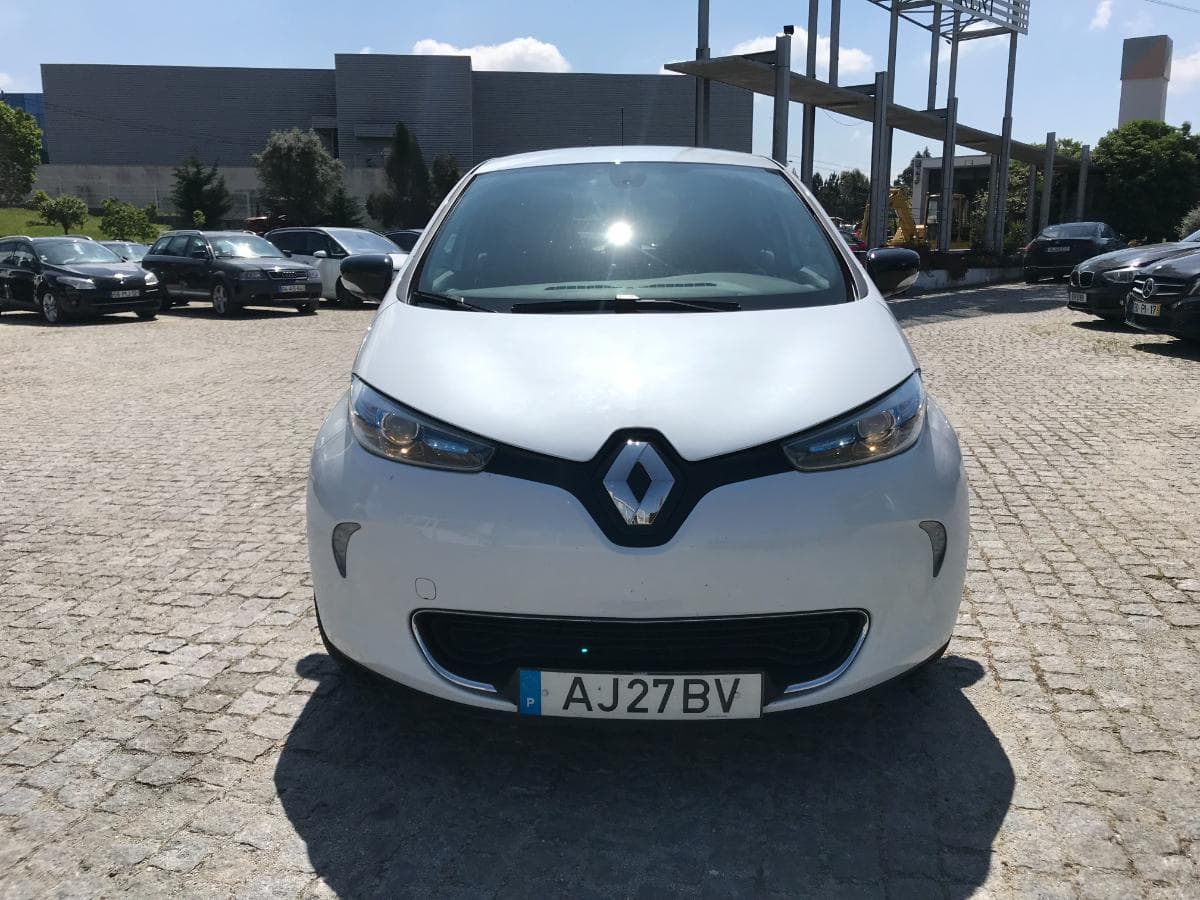 Renault Zoe · Ano 2019 — image 2