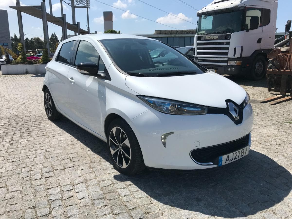 Renault Zoe · Ano 2019 — image 1