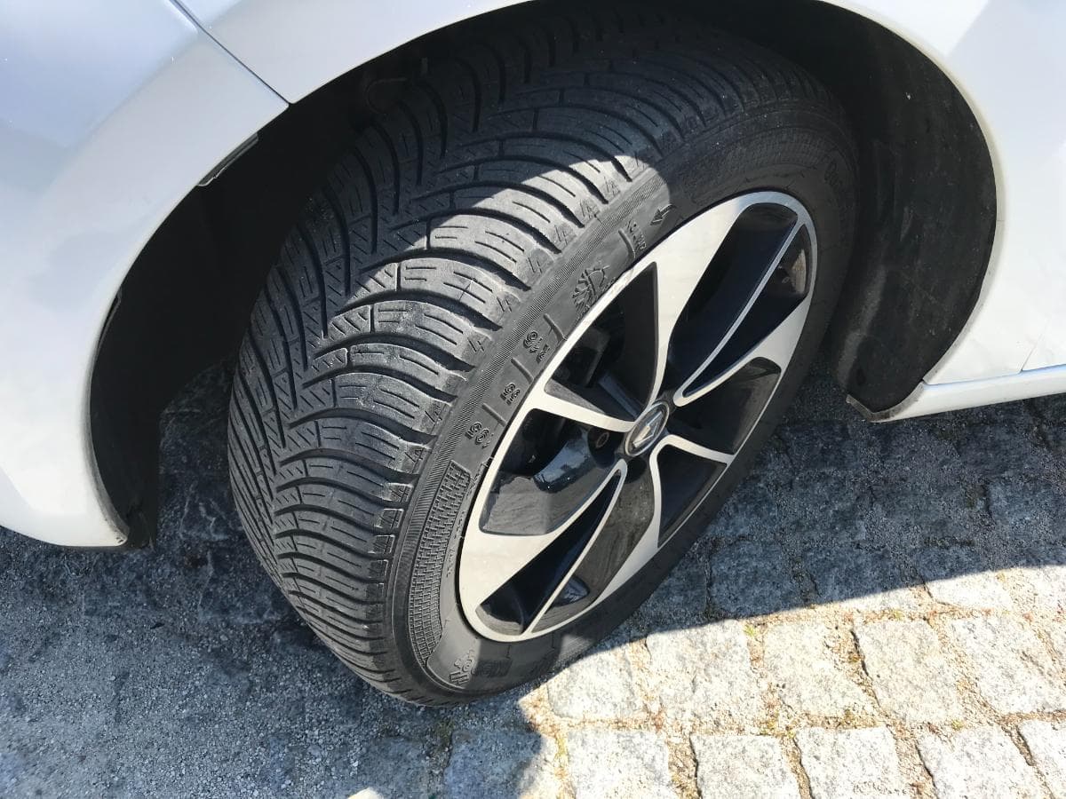 Renault Zoe · Ano 2019 — image 18