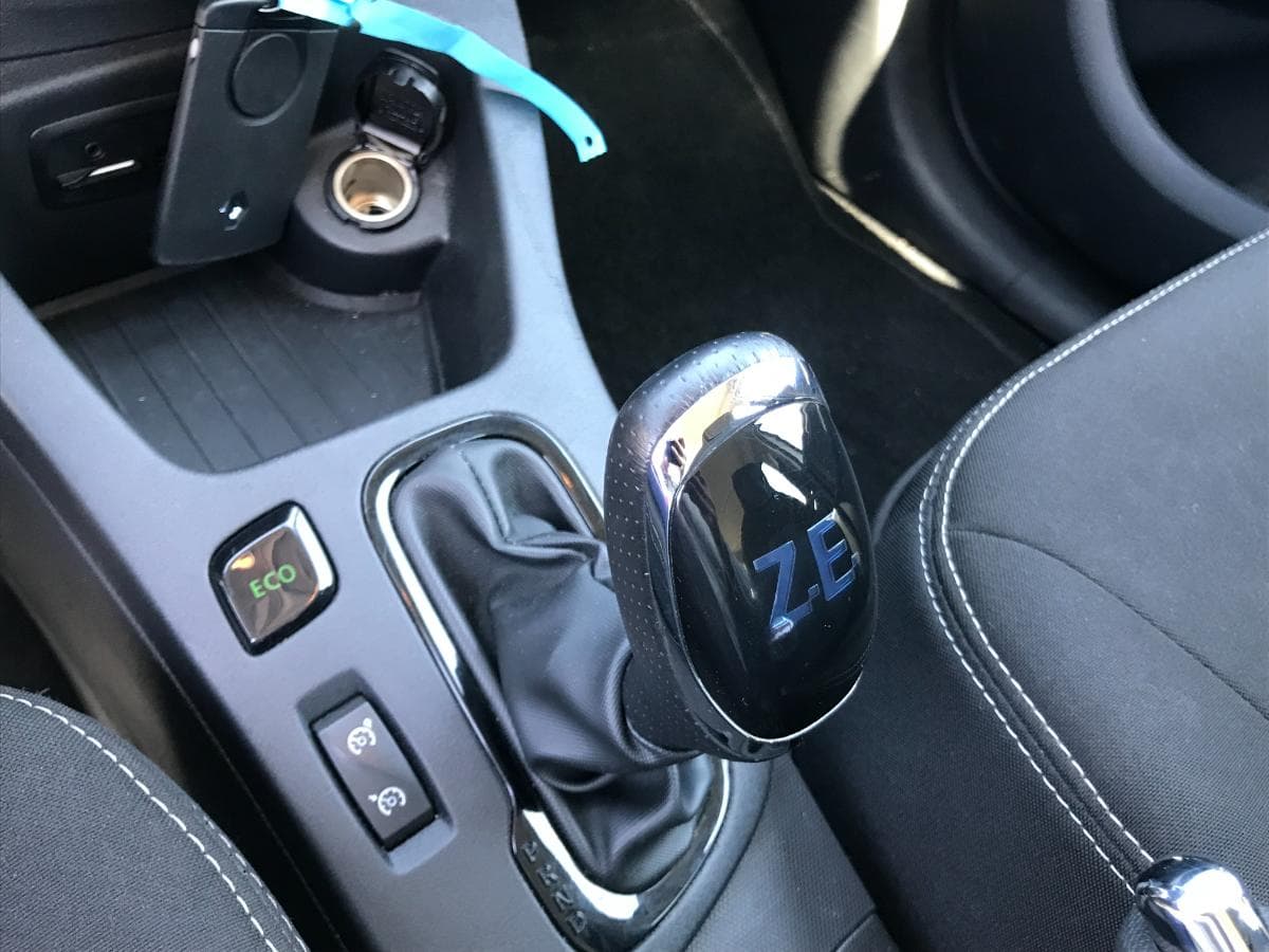 Renault Zoe · Ano 2019 — image 25
