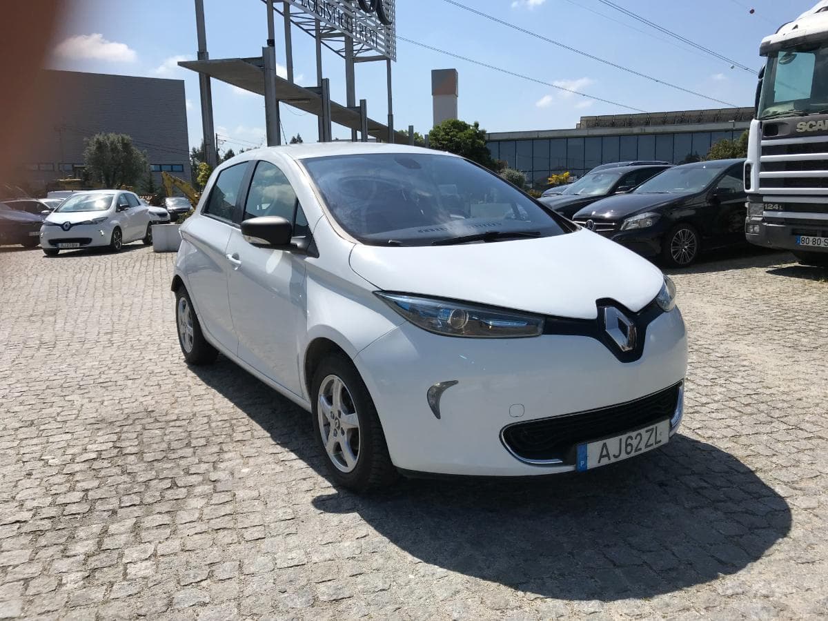 Renault Zoe · Ano 2019          AJ-62-ZL — imagem 1