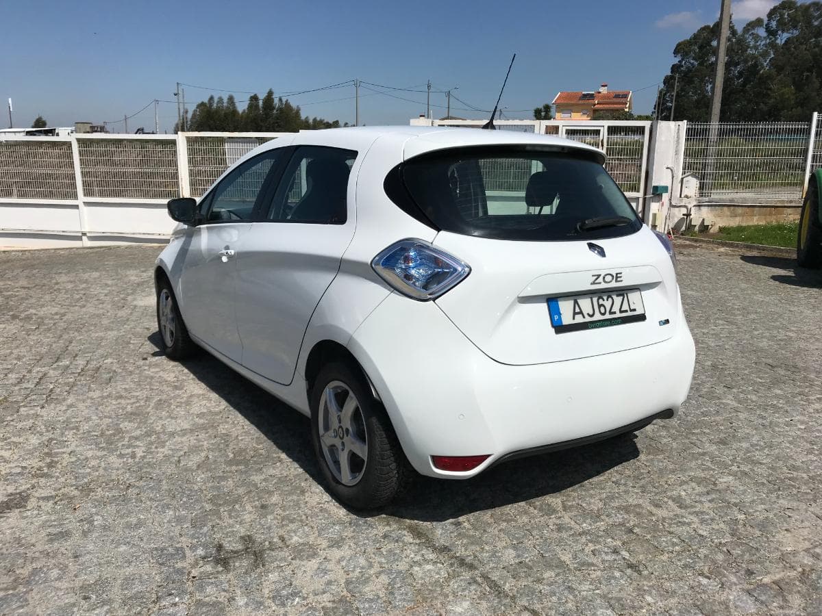 Renault Zoe · Ano 2019          AJ-62-ZL — imagem 11