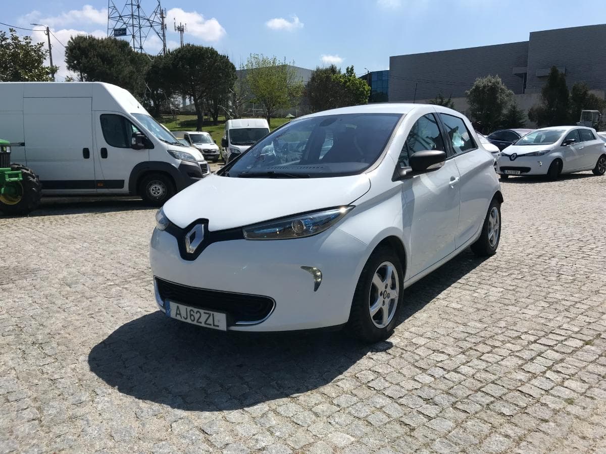 Renault Zoe · Ano 2019          AJ-62-ZL — imagem 5