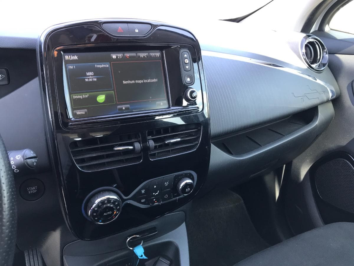 Renault Zoe · Ano 2019          AJ-62-ZL — imagem 21
