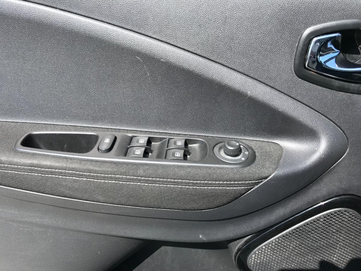 Renault Zoe · Ano 2019          AJ-62-ZL — imagem 30
