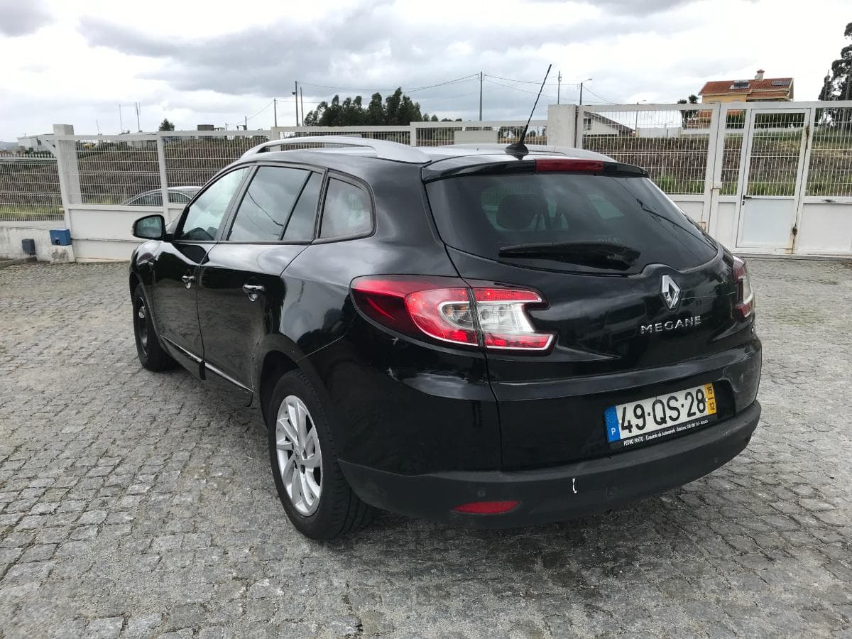 Renault Mégane 1.5DCI · Ano 2015 — imagem 9