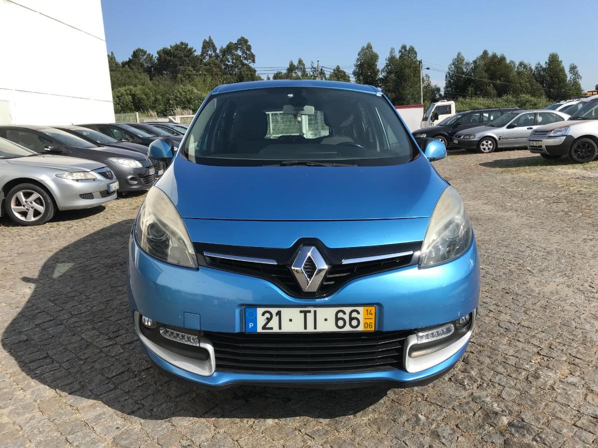 Renault Scénic 1.5DCI · Ano 2014 — imagen 2
