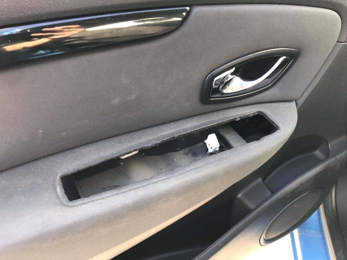Renault Scénic 1.5DCI · Ano 2014 — imagen 37