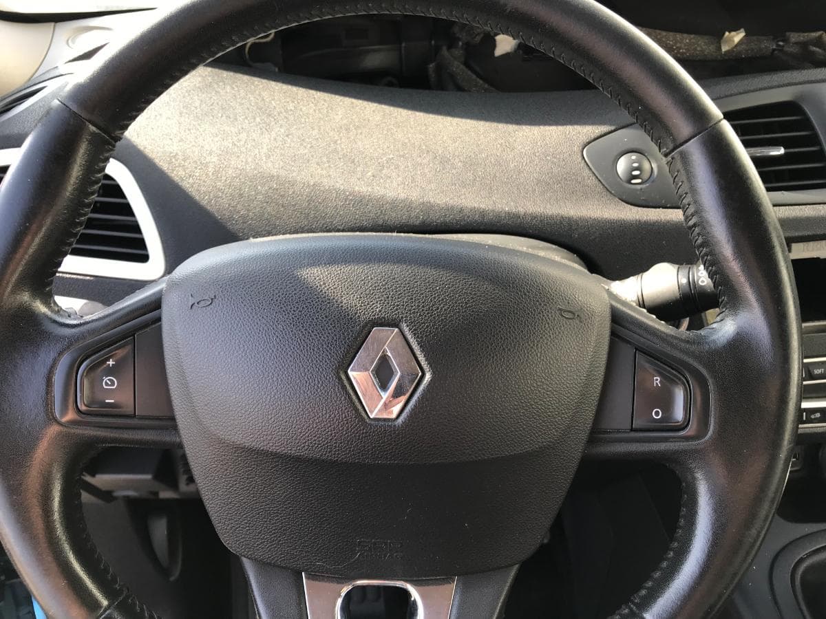 Renault Scénic 1.5DCI · Ano 2014 — imagen 38