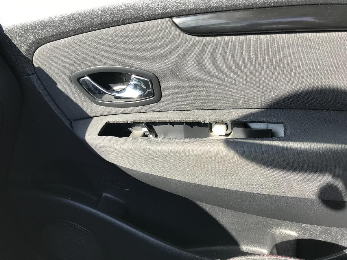 Renault Scénic 1.5DCI · Ano 2014 — imagen 36