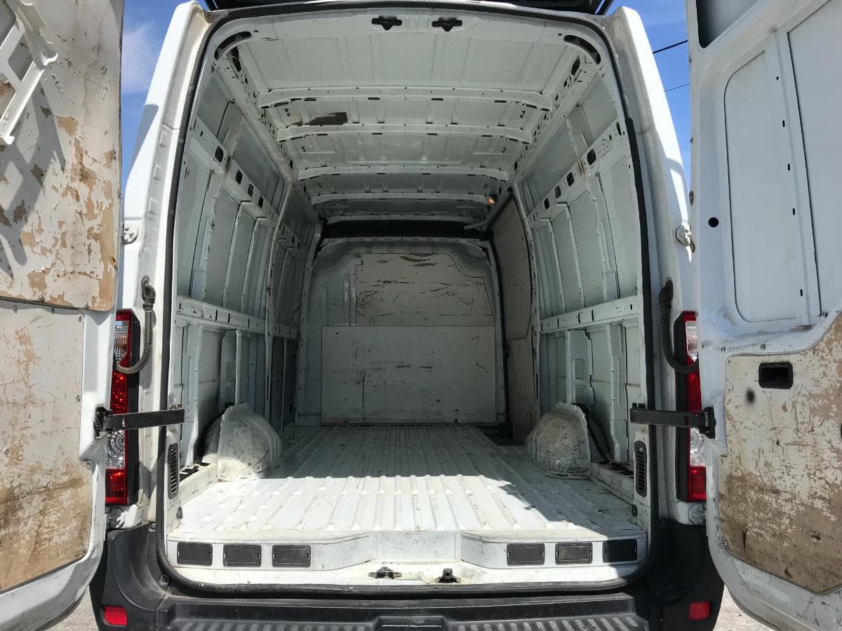 Renault Master 2.3 DCI 125 · Ano 2014 — imagem 8