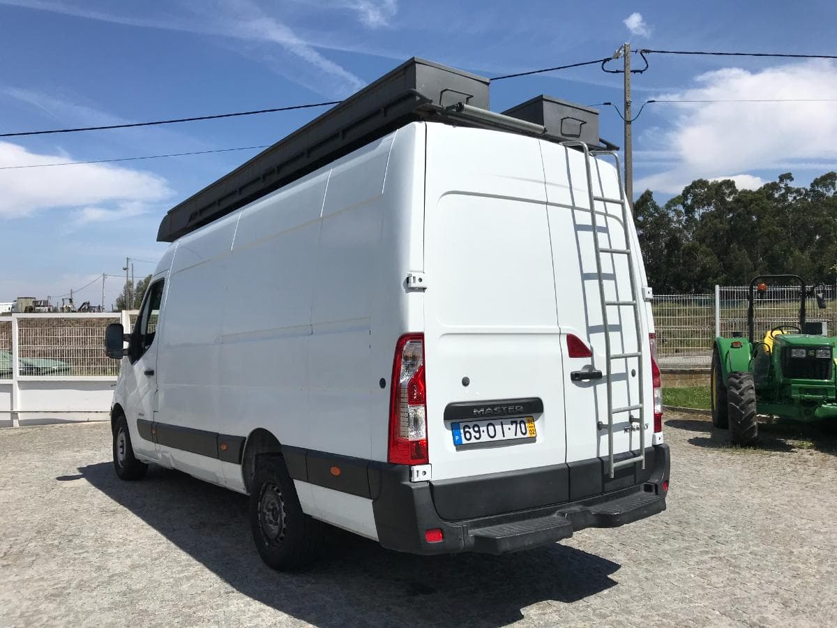 Renault Master 2.3 DCI 125 · Ano 2014 — imagem 6