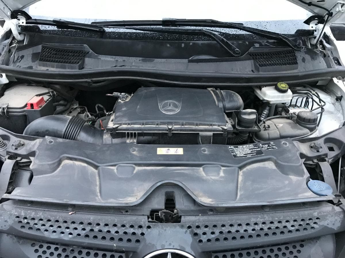 Mercedes Vito  44-RI-08 — imagem 8