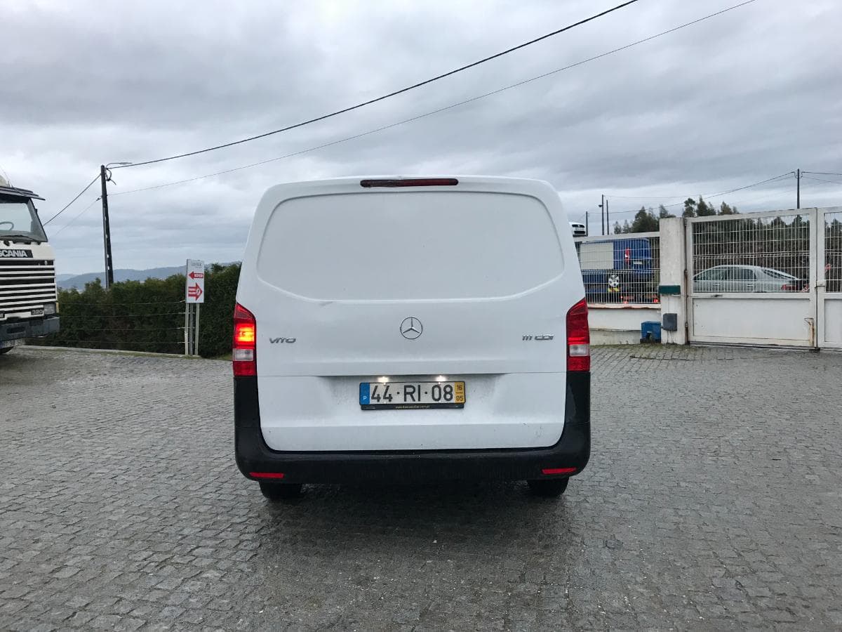 Mercedes Vito  44-RI-08 — imagem 18