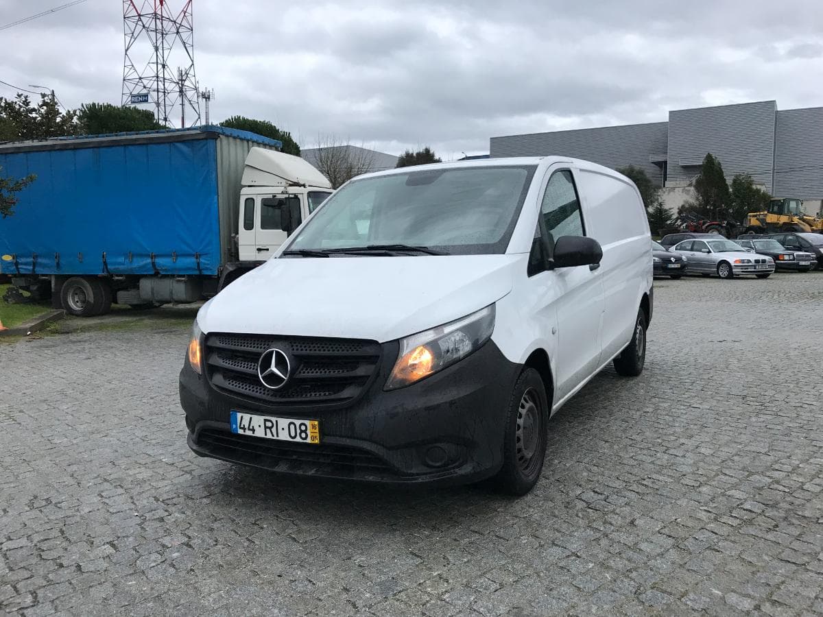 Mercedes Vito  44-RI-08 — imagem 3