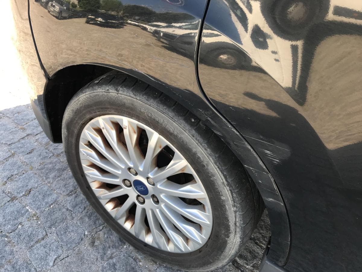 Ford C-Max 1.6 CDTI · Ano 2011 — imagem 16