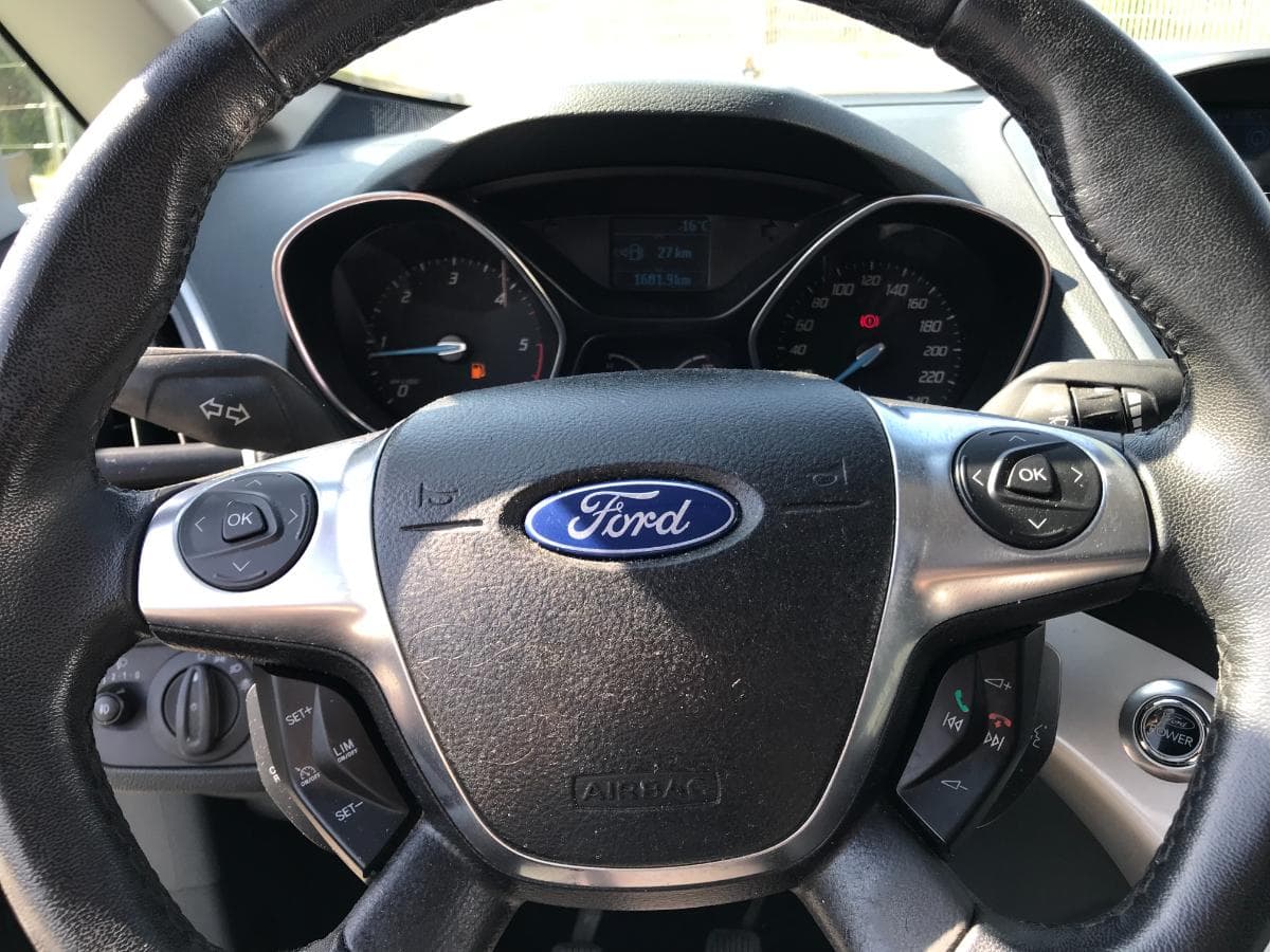 Ford C-Max 1.6 CDTI · Ano 2011 — imagem 30